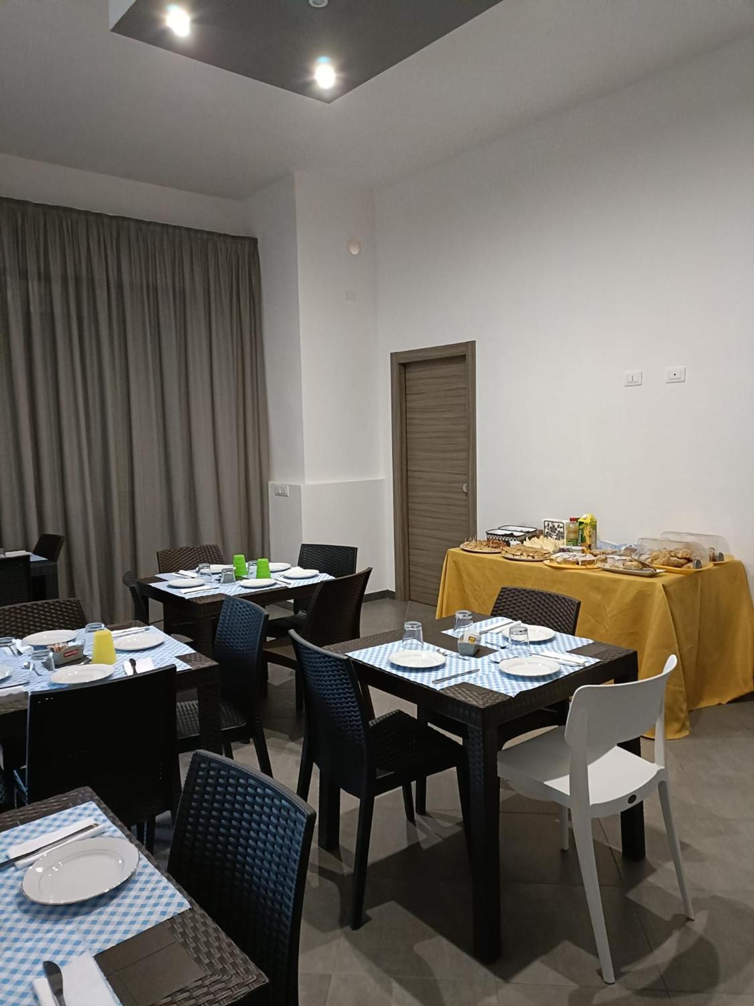 B&B Castiglione กุสโตนาชี ภายนอก รูปภาพ