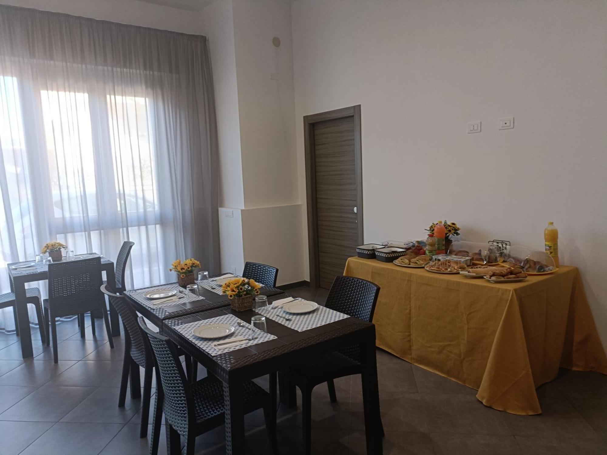 B&B Castiglione กุสโตนาชี ภายนอก รูปภาพ