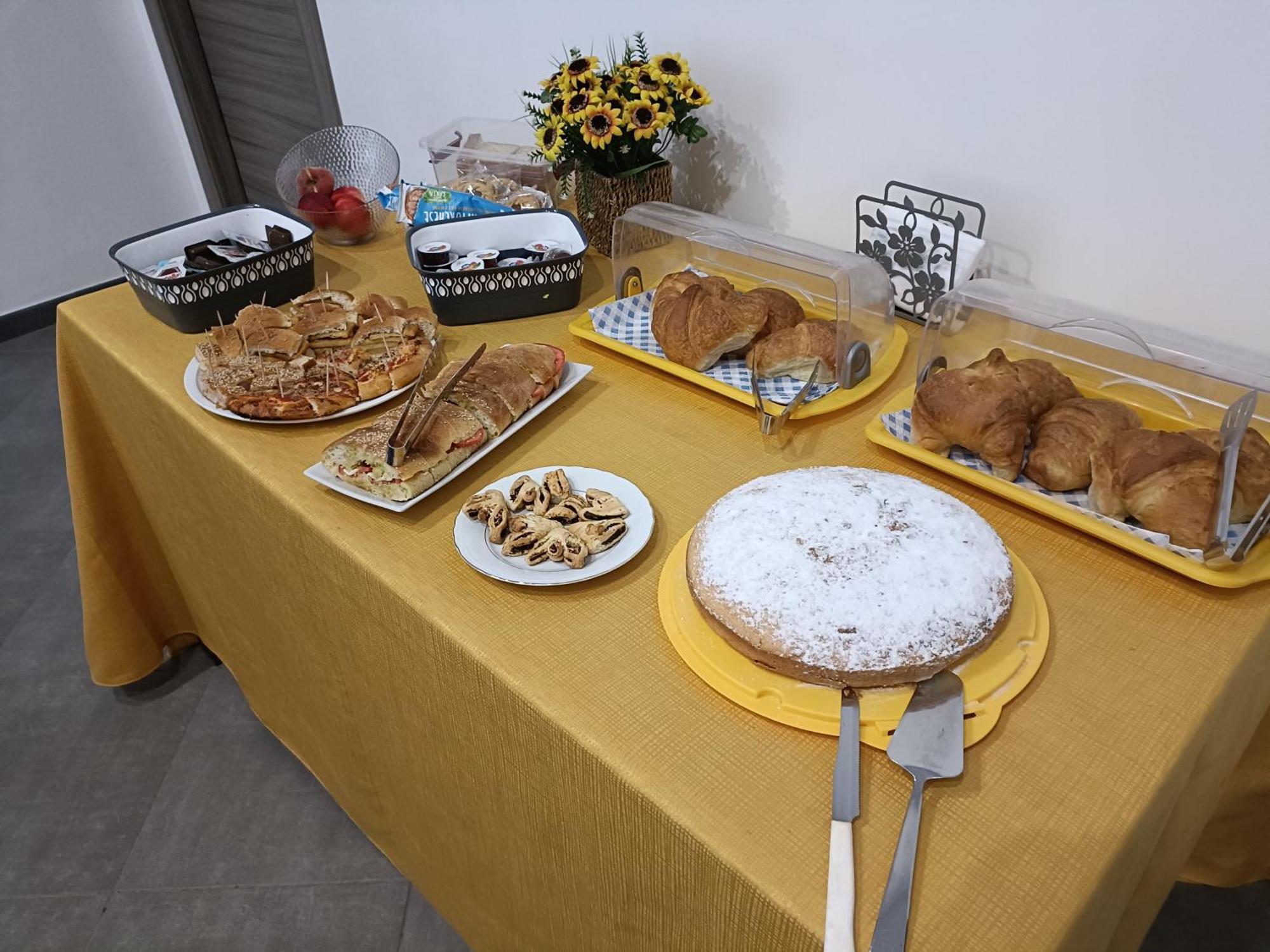 B&B Castiglione กุสโตนาชี ภายนอก รูปภาพ
