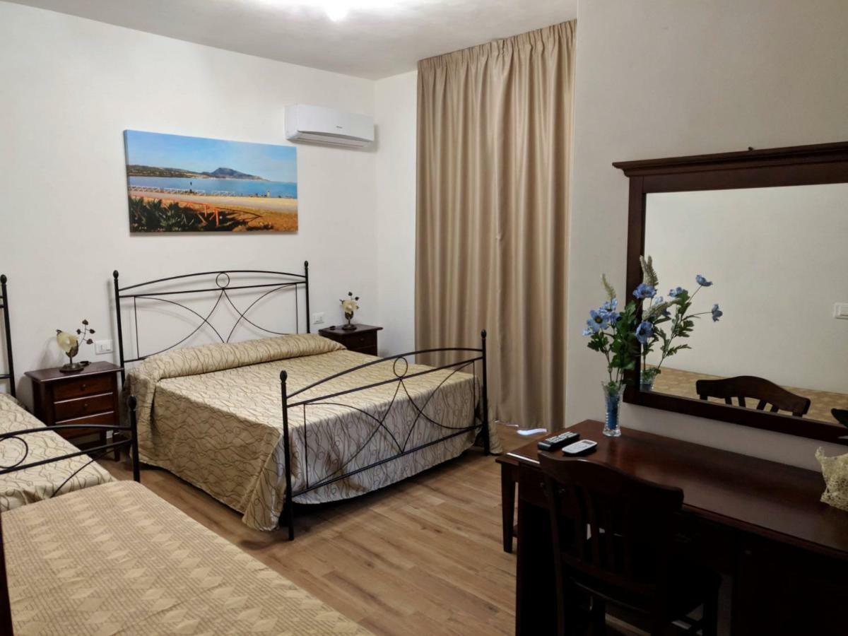 B&B Castiglione กุสโตนาชี ภายนอก รูปภาพ